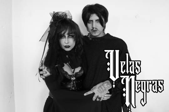 VELASNEGRAS-2026 (18K)